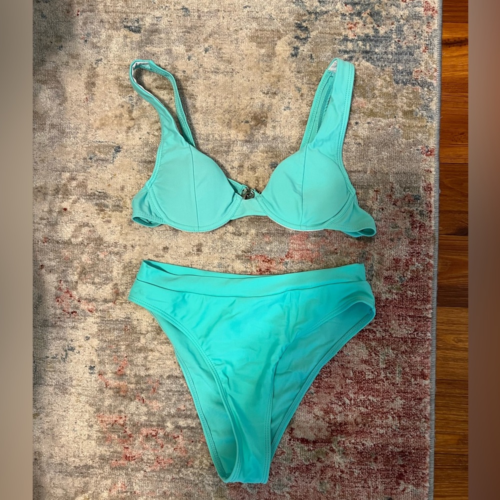 Turquoise swimsuit set size small